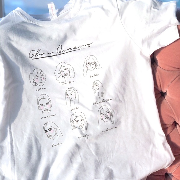 KOTN Tops - Female Founders in Beauty Luxury Graphic Tee